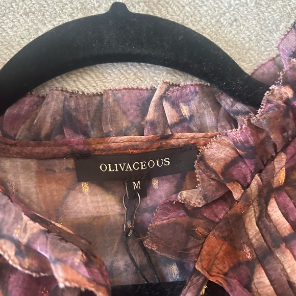 Beautiful Brand new Marie Maple Top size Medium. Olivaceous - Picture 5 of 7